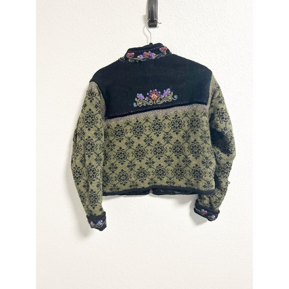 Icelandic Design Wool Sweater Jacket Cropped Floral Embroidered Full Zip Small - Picture 2 of 5